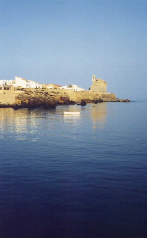 Iglesia desde puerto